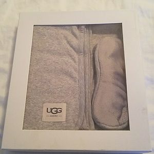 UGG Home Blanket 40"×58"and sleep mask